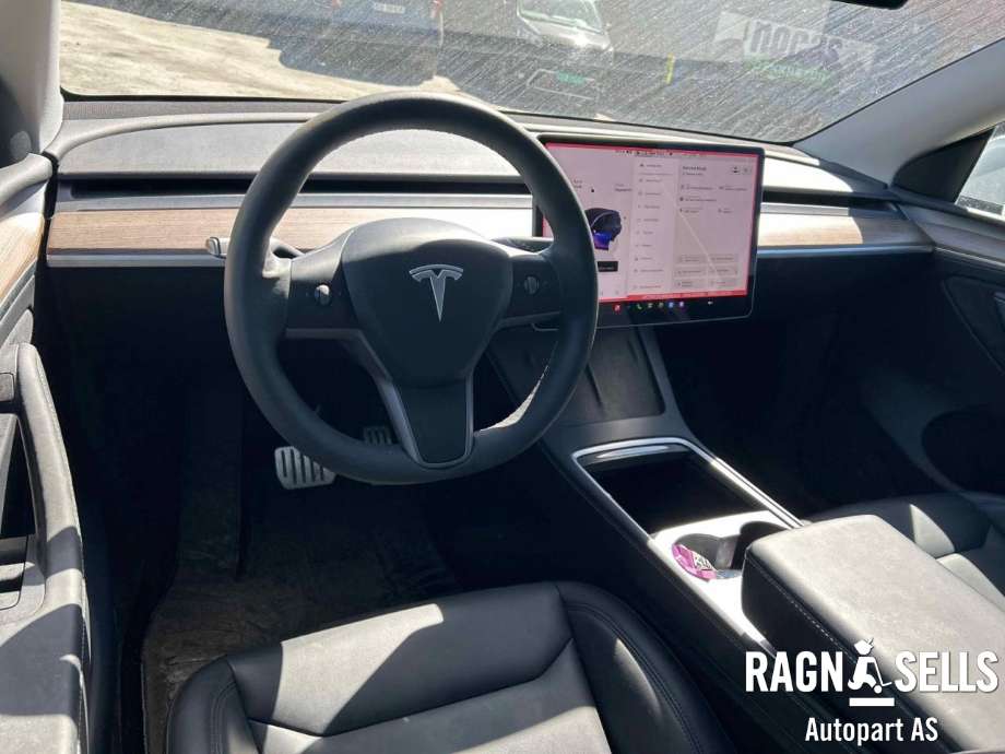 Tesla Model Y 2021-2024 (Type I) , Motorkode: 3D3|4D1, Girkassekode: 