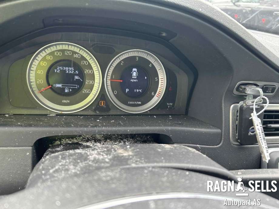 Volvo XC70 2008-2013 (Type II, Fase 1) , Motorkode: D5244T16, Girkassekode: