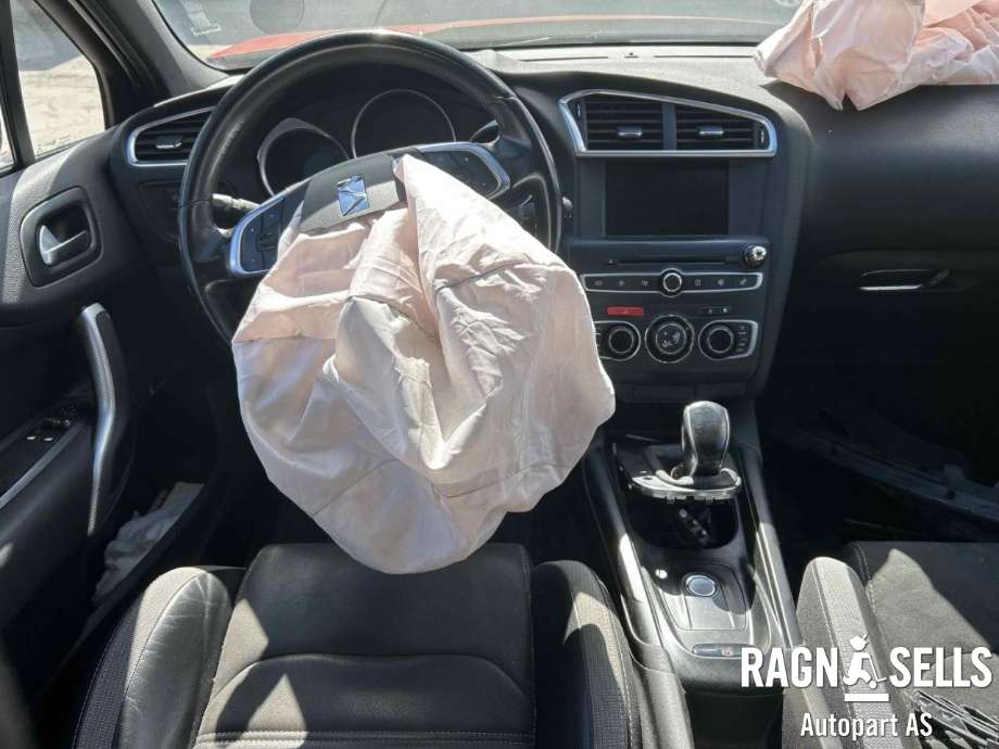 Citroën DS4 2011-2017 , Motorkode: BH01, Girkassekode: 98 106 762 80