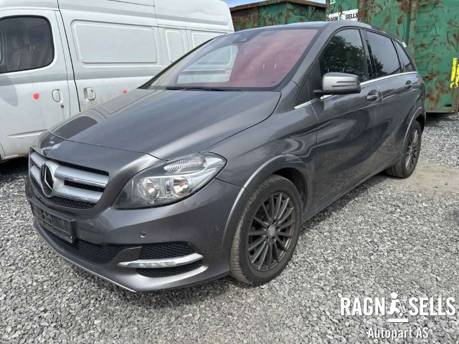Mercedes B-Klasse, electric drive 2014-2018 (W242) (W242), Motorkode: EM0004, Girkassekode: 