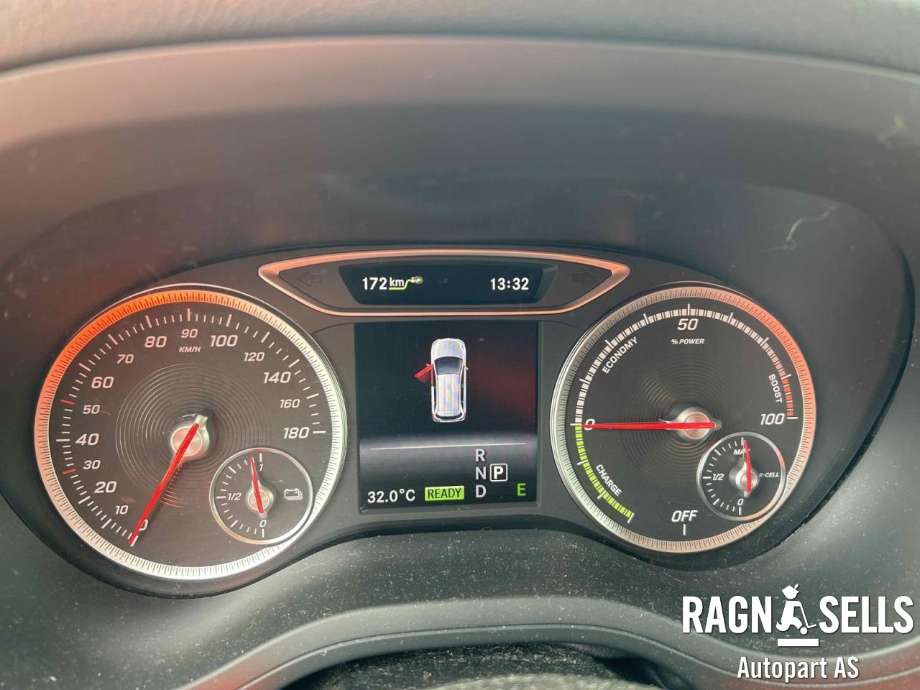 Mercedes B-Klasse, electric drive 2014-2018 (W242) (W242), Motorkode: EM0004, Girkassekode: 