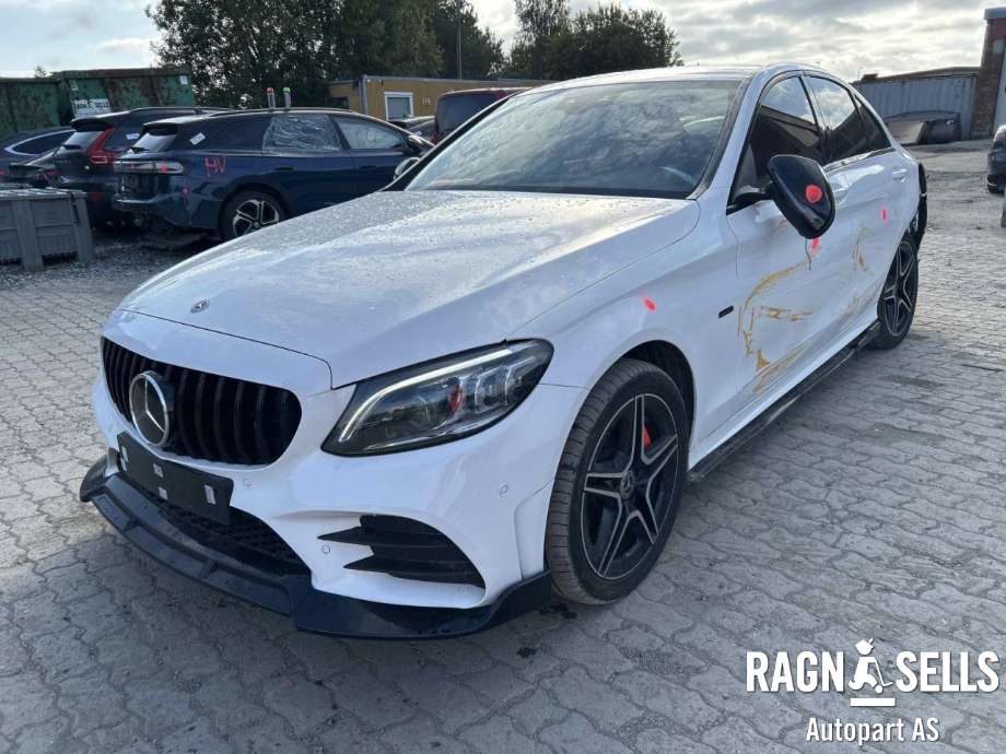 Mercedes C-Klasse 2018-2021 (Fase 2) (W205) (W205), Motorkode: 274920, Girkassekode: 725047