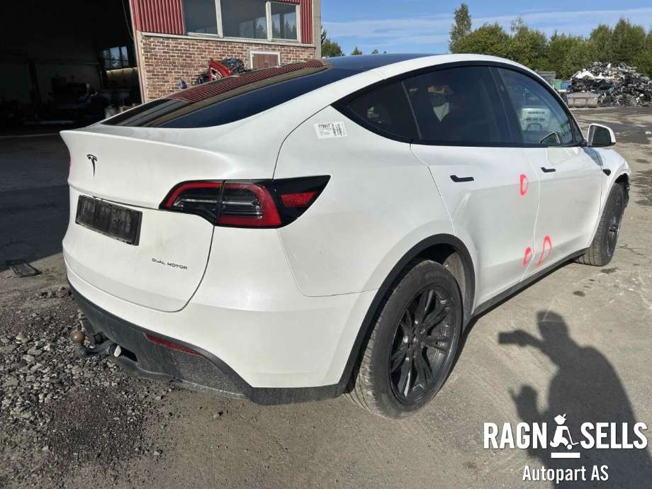 Tesla Model Y 2021-2024 (Type I) , Motorkode: 3D3|4D3, Girkassekode: 