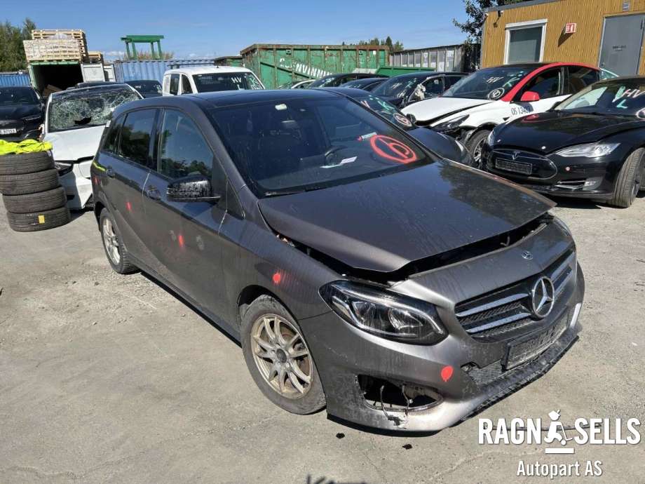 Mercedes B-Klasse 2011-2018 (W246) (W246), Motorkode: 270910, Girkassekode: D724002
