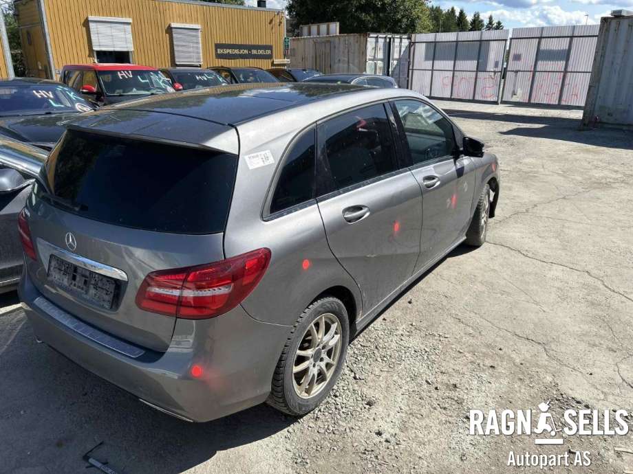 Mercedes B-Klasse 2011-2018 (W246) (W246), Motorkode: 270910, Girkassekode: D724002