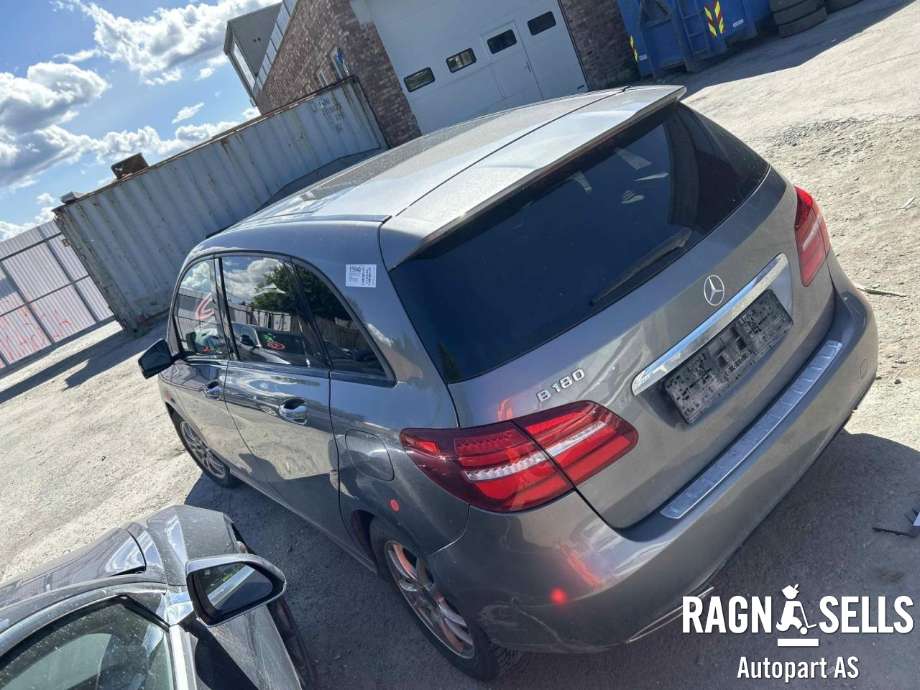 Mercedes B-Klasse 2011-2018 (W246) (W246), Motorkode: 270910, Girkassekode: D724002