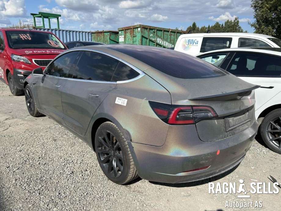 Tesla Model 3 2018-2023 (Fase 1) , Motorkode: 3D3|3D1, Girkassekode: 