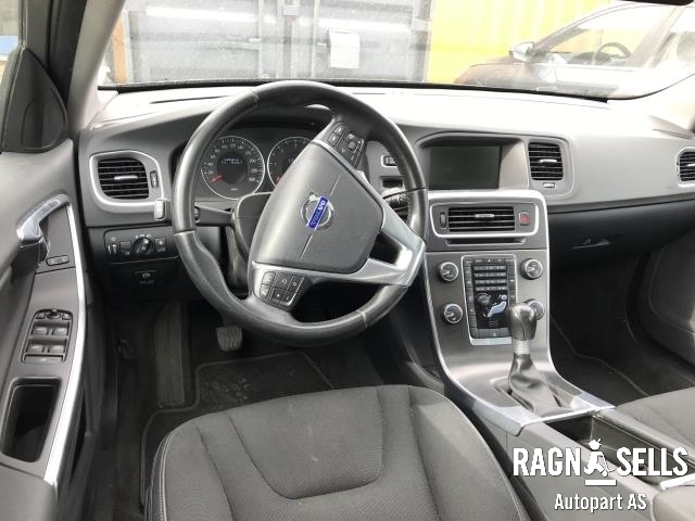 Volvo V60 2010-2013 (Type I, Fase 1) , Motorkode: D4162T, Girkassekode: MMT6