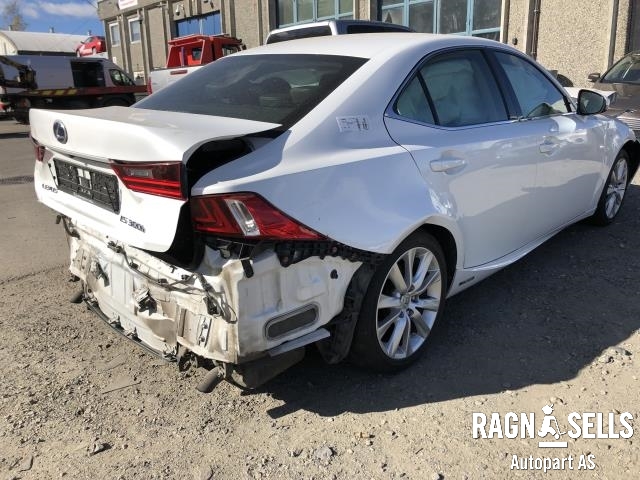 Lexus IS 2013-2020 (Type III) (XE30) (XE30), Motorkode: 2AR-FSE, Girkassekode: 3092030030