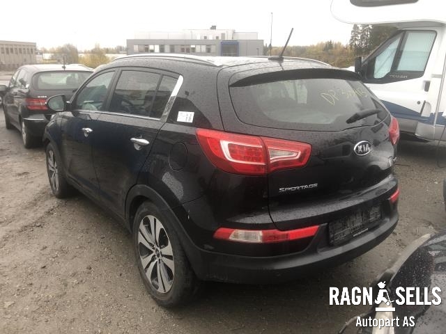Kia Sportage 2010-2016 (Type III) , Motorkode: D4HA, Girkassekode: 450003B2C0