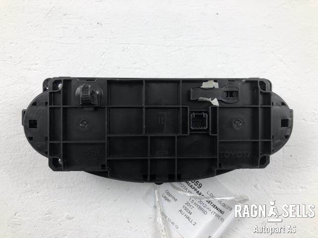 Varmeapparat betjening til Toyota Yaris 2014-2020 (Type III, Fase 2)  (559000D800C1|)