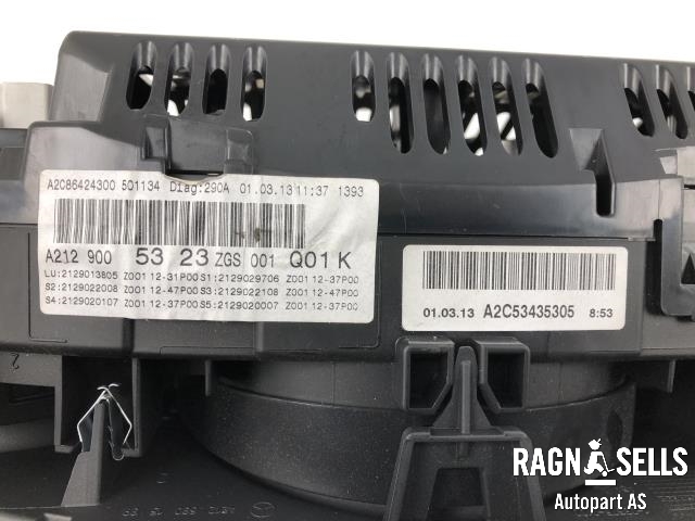 Instrumentpanel til Mercedes E-Klasse 2013-2016 (Fase 2) (W212) (W212) (A2C53435305|A2129005323|)