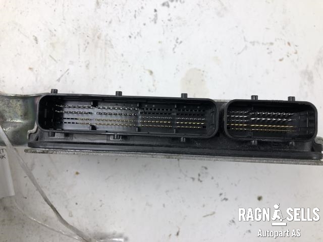Styreenhet motor til Toyota Auris 2013-2015 (Type II, Fase 1)  (DENSO|896610Z750|)