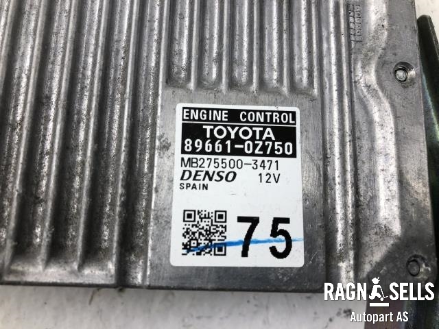 Styreenhet motor til Toyota Auris 2013-2015 (Type II, Fase 1)  (DENSO|896610Z750|)