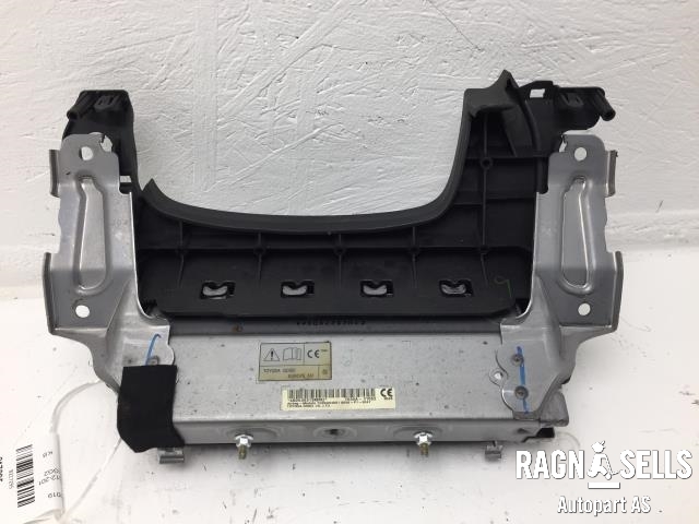 Airbag passasjer til Mitsubishi Outlander 2012-2015 (Type III, Fase 1)  (7030A336|)