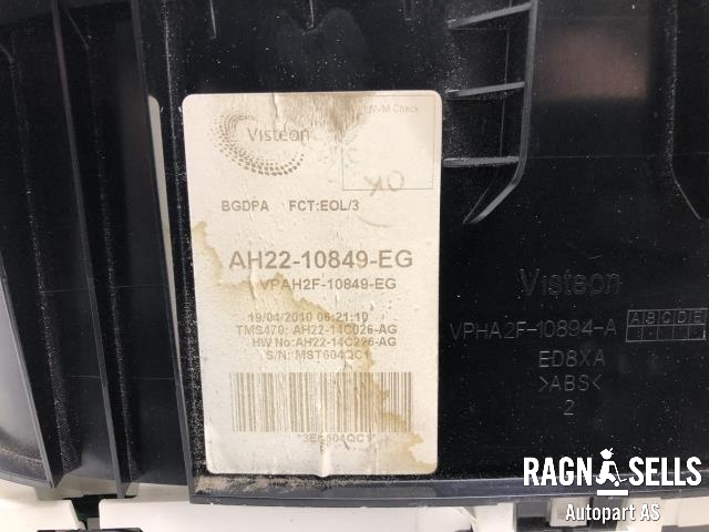 Instrumentpanel til Land Rover Range Rover Sport 2005-2013 (LR081846|)