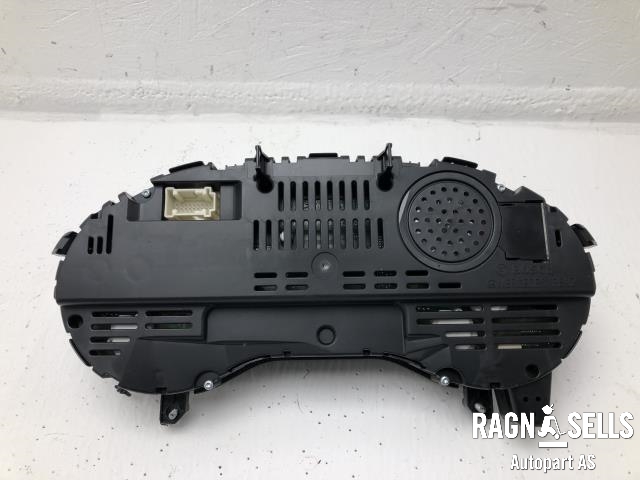Instrumentpanel til Mercedes B-Klasse 2011-2018 (W246) (W246) (A 246 900 66 11|)