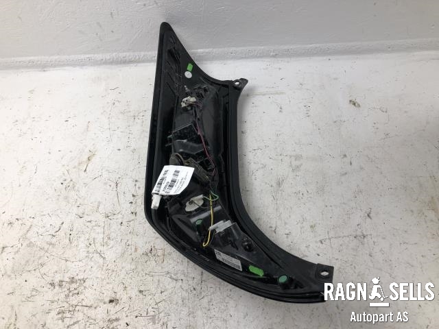 Baklykt høyre til Toyota Aygo 2014-->> (Type II) (815510H110|)