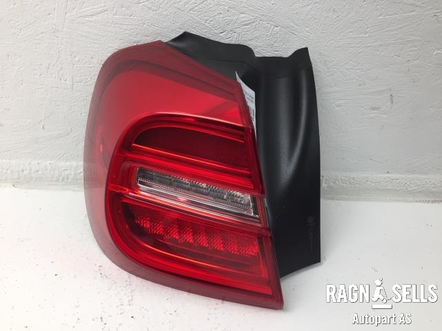 Baklykt venstre ytre til Mercedes GLA 2014-2020 (X156) (X156) (A 156 906 19 58|)