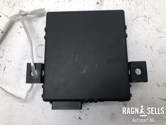 Styreenhet diverse til Audi Q5 2008-2012 (Type I, Fase 1)  (8T0 907 468 AD|)