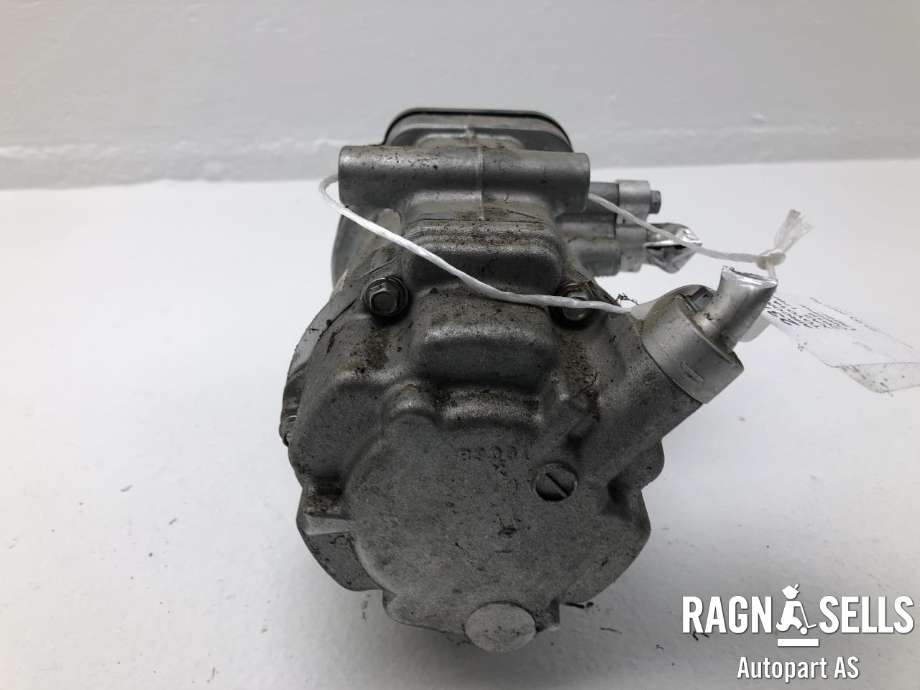 Aircondition kompressor til Toyota RAV4 2019-->> (Type V)  (DENSO|8837033040|)