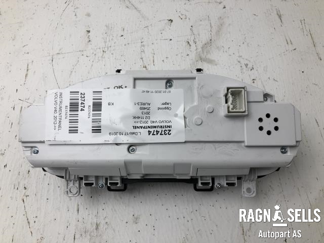 Instrumentpanel til Volvo V40 2012-2019  (36002950|)