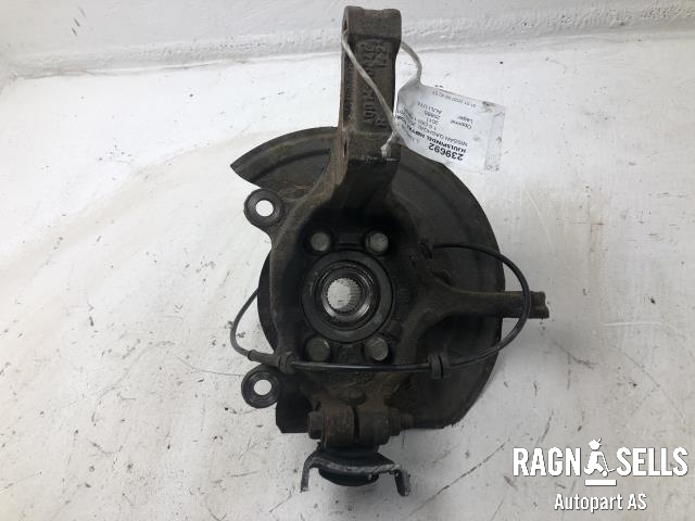 Hjulspindel høyre foran til Nissan Qashqai 2010-2014 (Type I, Fase 2)  (40014JD000|)