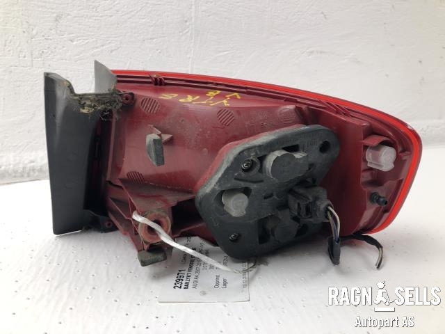 Baklykt venstre ytre til Audi A4 2007-2014 (Type IV) (B8) (B8) (8K5945095D|)