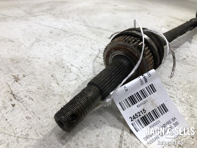 Drivaksel høyre bak, bensin/automat til Nissan Qashqai 2007-2010 (Type I, Fase 1)  (39600JD60B|)