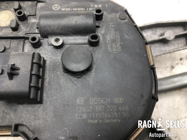 Viskermotor frontrute komplett m/overføring til Mercedes E-Klasse 2009-2013 (Fase 1) (W212) (W212) (BOSCH|1397220666|)