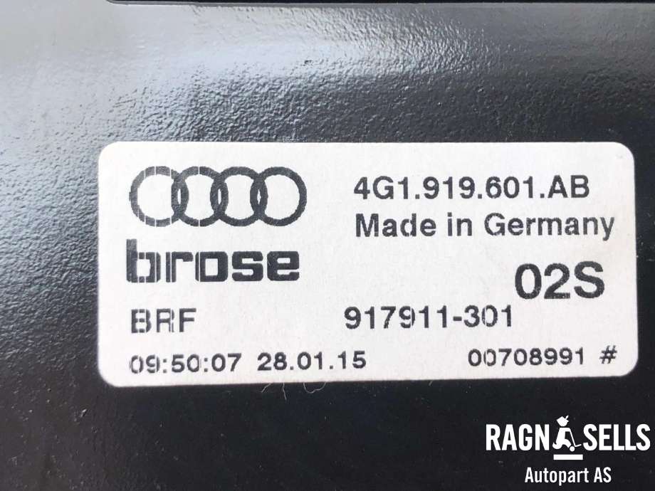 Bilstereo navigasjon skjerm til Audi A6, Allroad 2015-2019 (Type III, Fase 2) (C7) (C7) (4G1919601AB|)