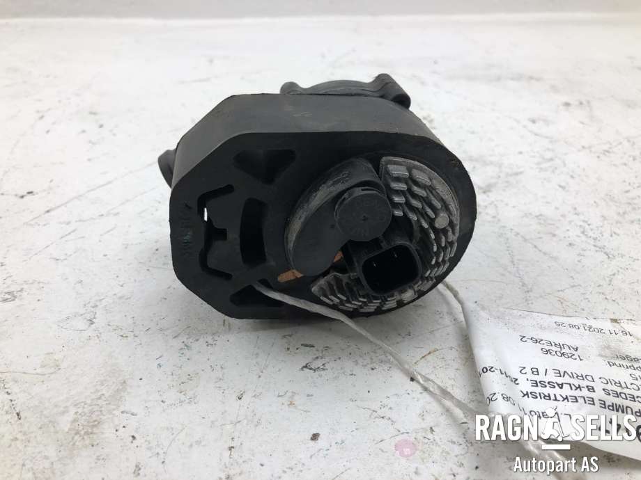 Vannpumpe elektrisk til Mercedes B-Klasse, electric drive 2014-2018 (W242) (W242) (A 242 500 00 86|)