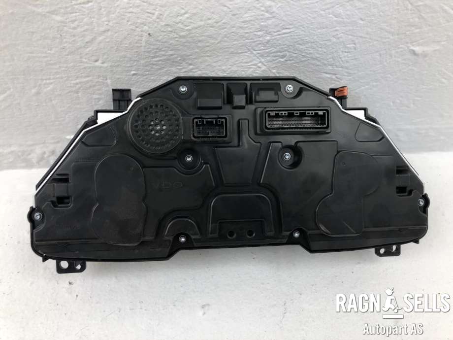 Instrumentpanel til Toyota C-HR 2016-->> (83800F4031|)