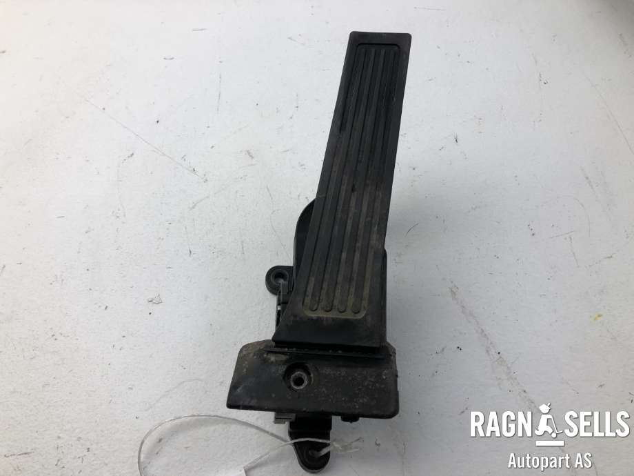 Pedal gass til Kia Sportage 2010-2016 (Type III)  (327002S000|)