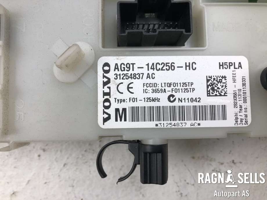 Sikringsboks til Volvo V70 2007-2013 (Type III, Fase 1) (VOLVO|31254837|)