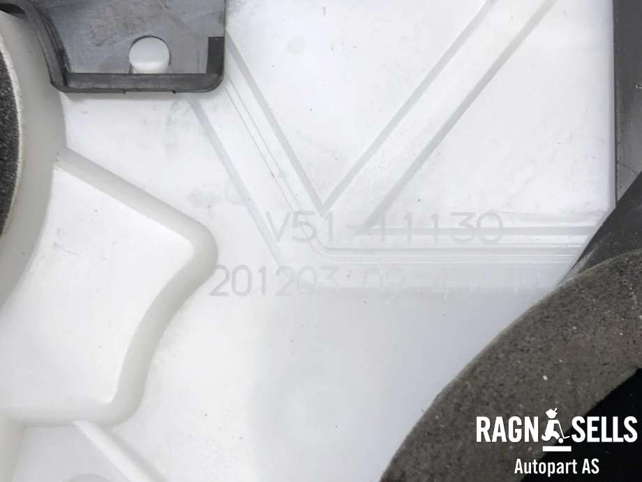 Låsekasse høyre foran til Toyota Yaris 2020-->> (Type IV)  (69030K0040|)