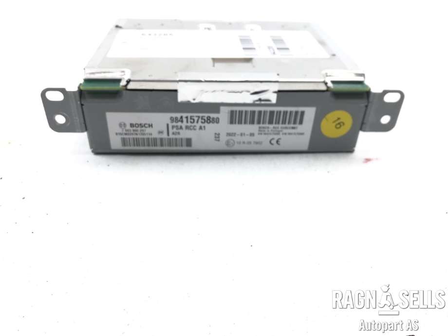 Bilstereo til Peugeot Expert 2016-->> (Type III) (98 361 384 80|)