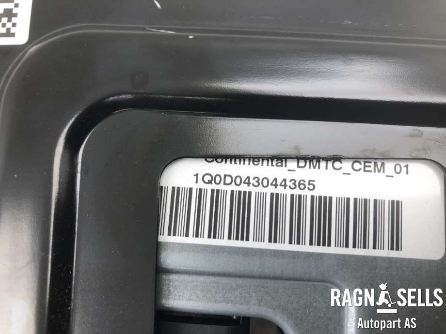 Styreenhet diverse til Peugeot Expert 2016-->> (Type III)  (98 184 596 80|)
