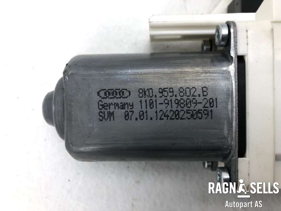 Ruteheis høyre foran til Audi A6 2011-2014 (Type IV, Fase 1) (C7) (C7) (4G0 837 462|)