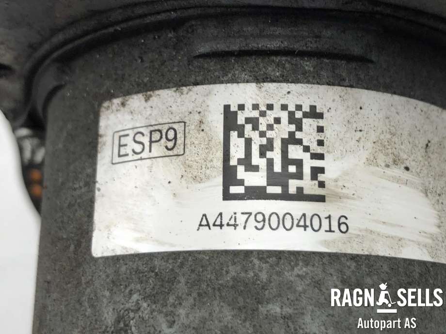 ABS sentral til Mercedes Vito 2014-->> (W447) (W447) (A 447 900 16 19|A 447 900 40 16|)
