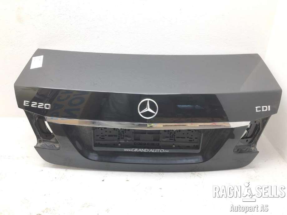 Bakluke sedan til Mercedes E-Klasse 2013-2016 (Fase 2) (W212) (W212) (A 212 750 09 75|)