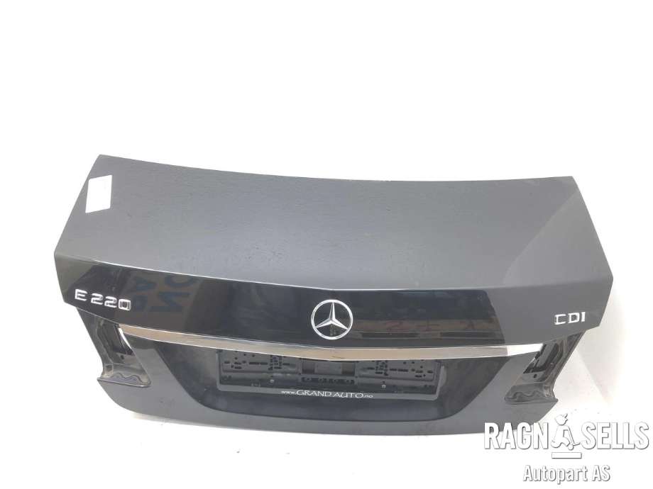 Bakluke sedan til Mercedes E-Klasse 2013-2016 (Fase 2) (W212) (W212) (A 212 750 09 75|)