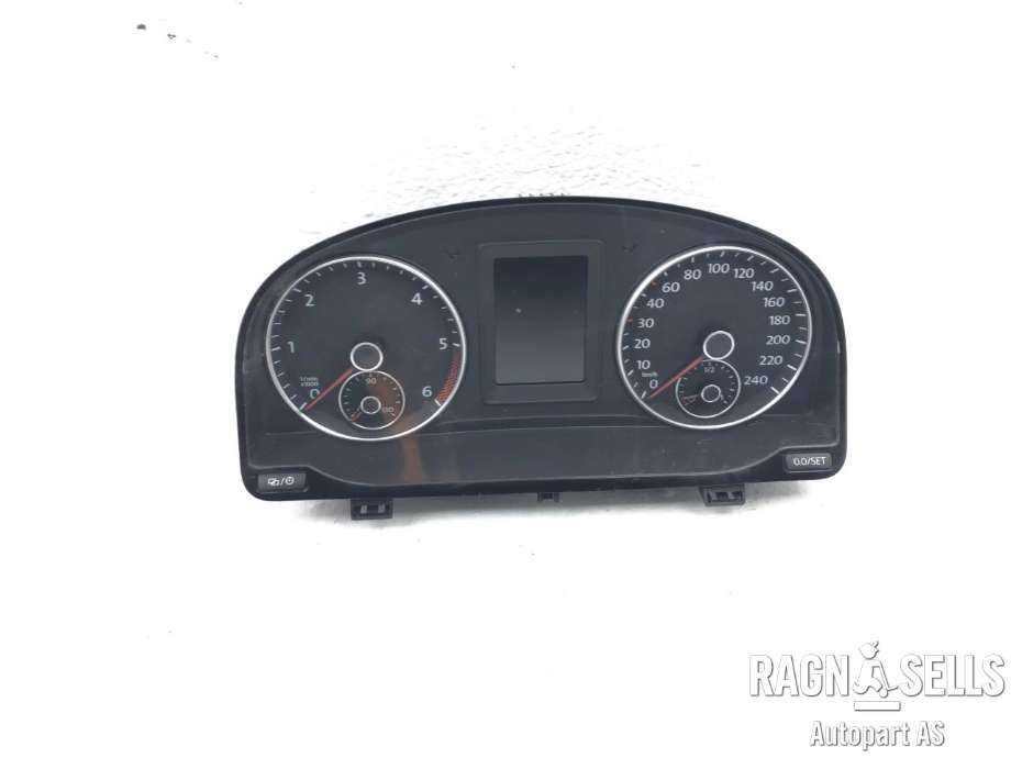 Instrumentpanel til VW Caddy 2010-2015 (Type III, Fase 2) (2K0 920 876 A|)