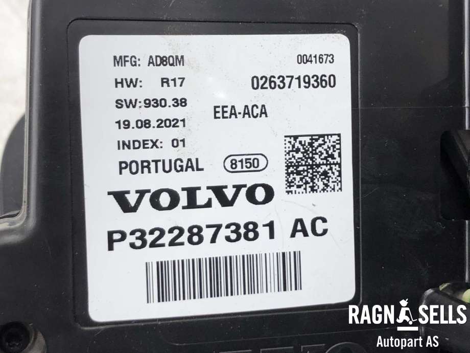 Instrumentpanel til Volvo XC90 2015-2025 (Type II) (36013031|)
