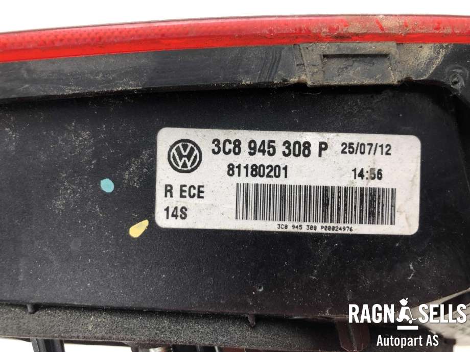 Baklykt høyre indre til VW CC 2012-2014 (PASSAT CC) (PASSAT CC) (3C8 945 308 T|)