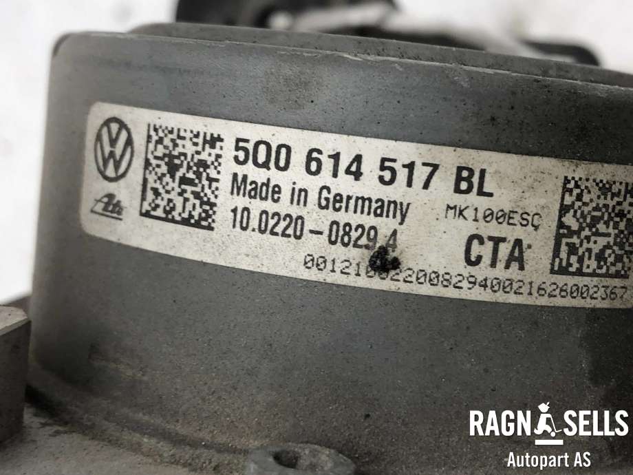 ABS sentral til VW Passat 2015-2019 (Fase 1) (B8) (B8) (5Q0 614 517 BL|)