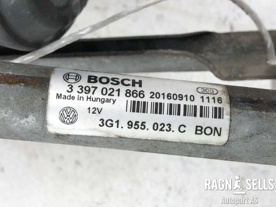 Viskermotor frontrute komplett m/overføring til VW Passat 2015-2019 (Fase 1) (B8) (B8) (3G1 955 023 L|3G1 955 023 D|)