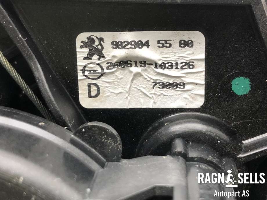 Ruteheis høyre bak til Peugeot e-208 2019-->>  