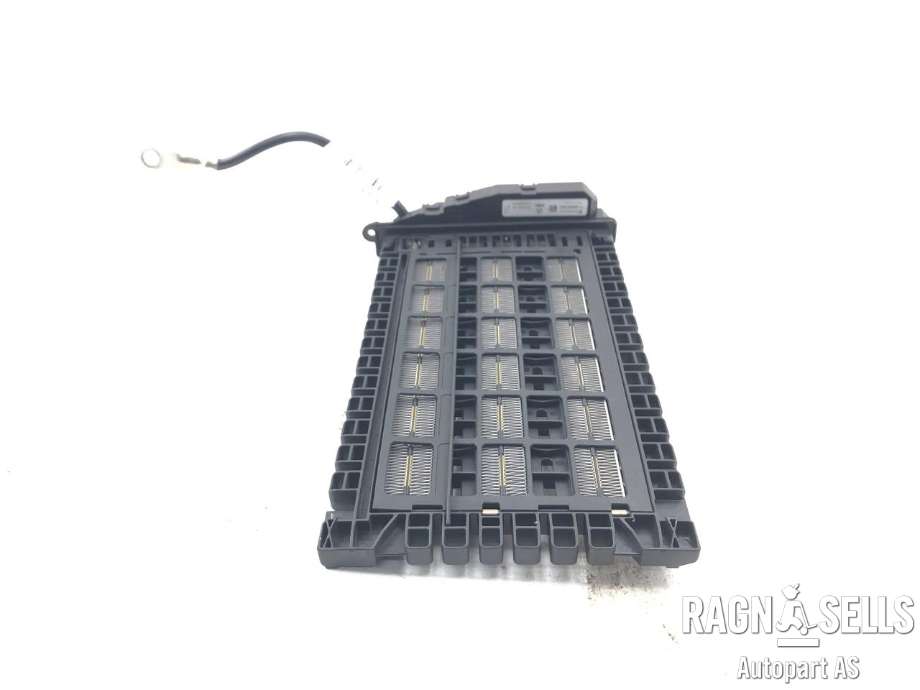 Varmeapparat PTC-heater til Mercedes E-Klasse 2016-2023 (W213) (W213) (A 205 830 02 05|)