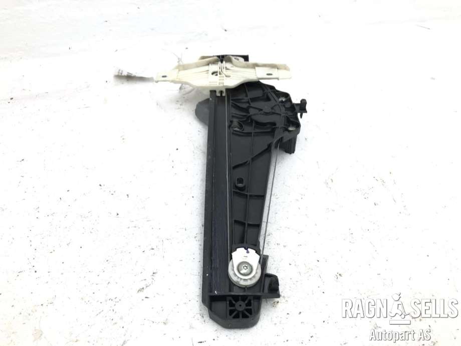 Ruteheis venstre bak til Peugeot 3008 2016-->> (Type II)  (98 401 902 80|98 104 885 80|)